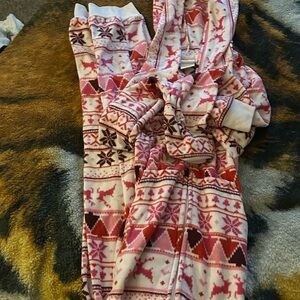 Cat & Jack Pink and White Patterned Footies
